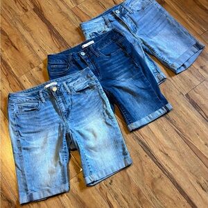 SO Favorite Bermuda Shorts Bundle Juniors Size (5)